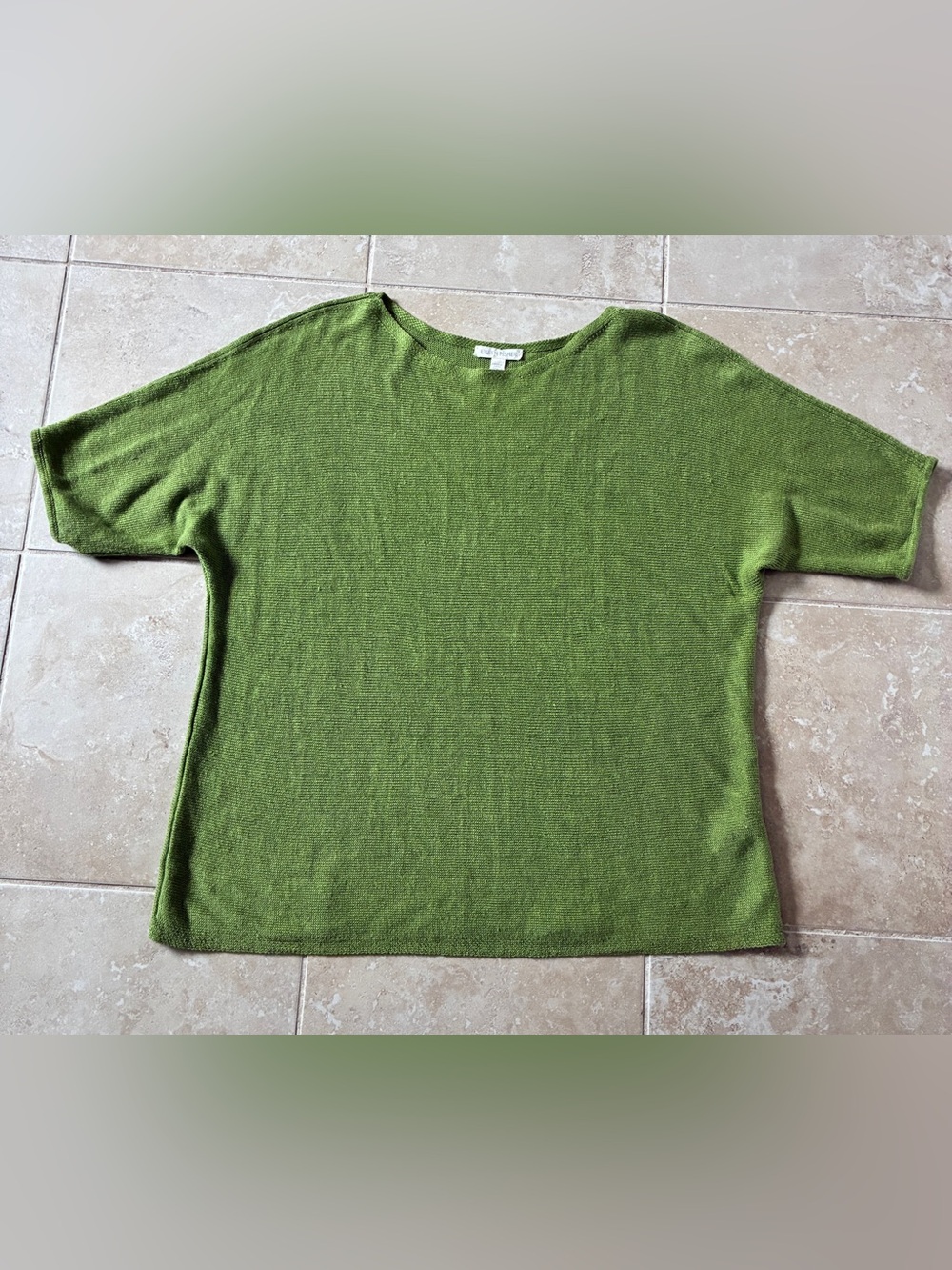 Eileen Fisher 100% Organic Linen Moss Green Short Sleeve Sweater Tee size Small